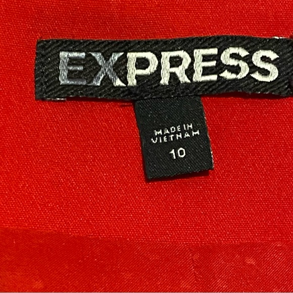 Women’s red business suit jacket by Express - size 10 - Picture 4 of 6